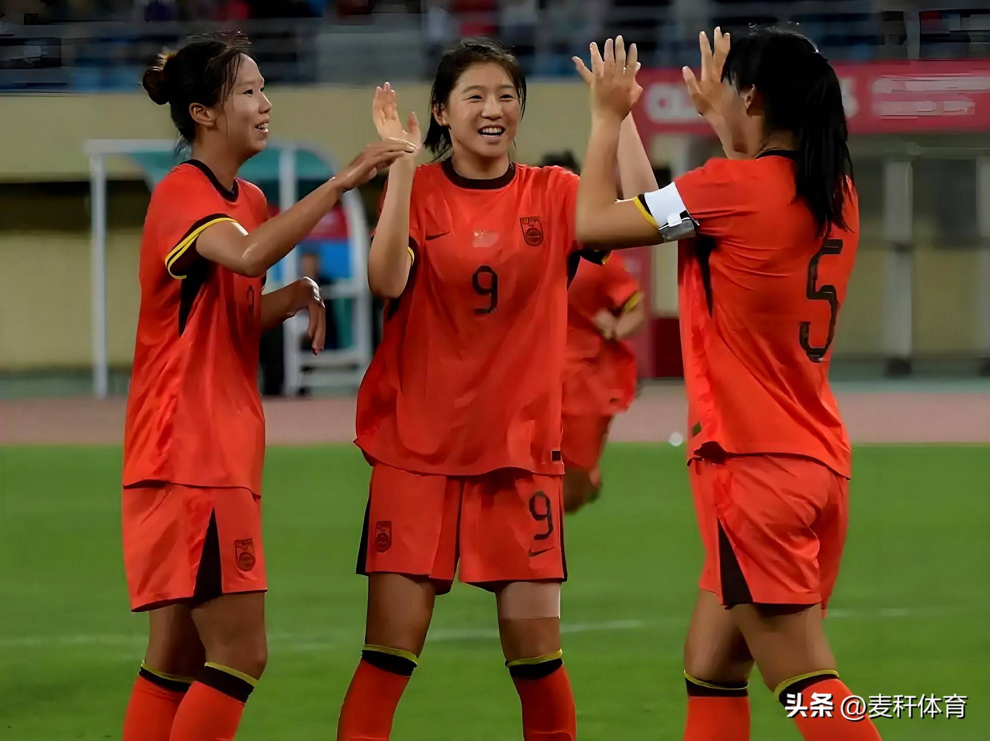 女足国家队教练组调整阵容,冲刺比赛 女足国家队教练组调整阵容,冲刺比赛